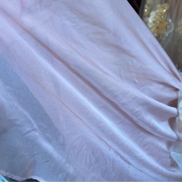 Stunning pink shimmering formal dress - Picture 11 of 12